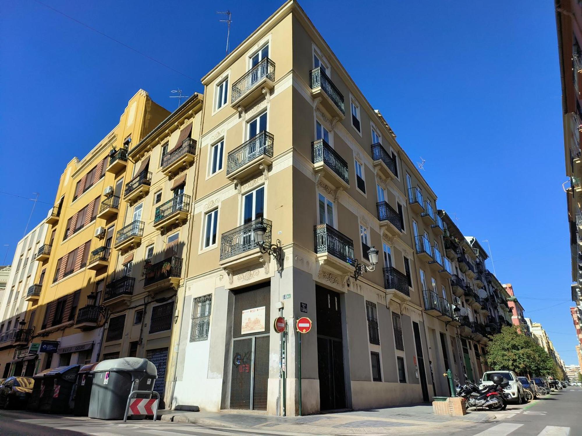 Flats Friends Torres Quart Apartment Valencia Exterior photo